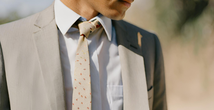 should i wear a skinny tie