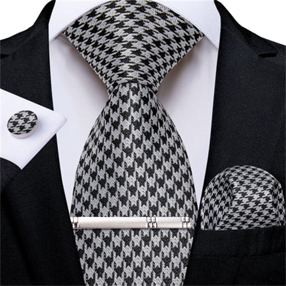 DiBanGu Black White Novelty Pattern Silk Mens Tie Hanky Cufflinks Clip Set