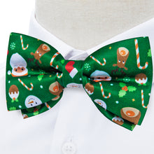 Christmas Cartoon Green Solid Silk Men's Pre-Bowtie Pocket Square Cufflinks Set