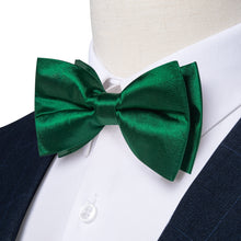 Green Solid Silk Men's Pre-Bowtie Pocket Square Cufflinks Set