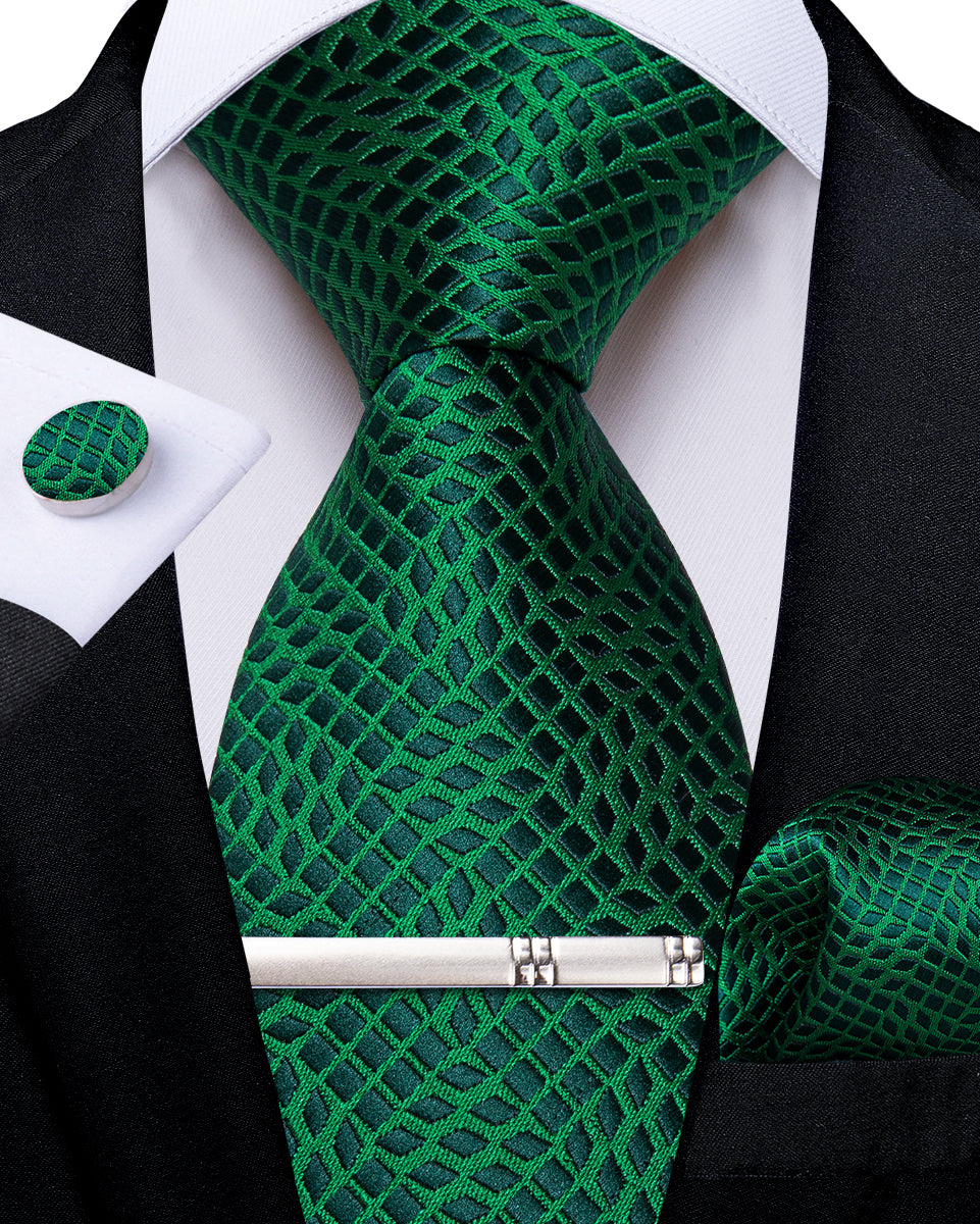 Green Black Plaid Men's Tie Handkerchief Cufflinks Clip Set