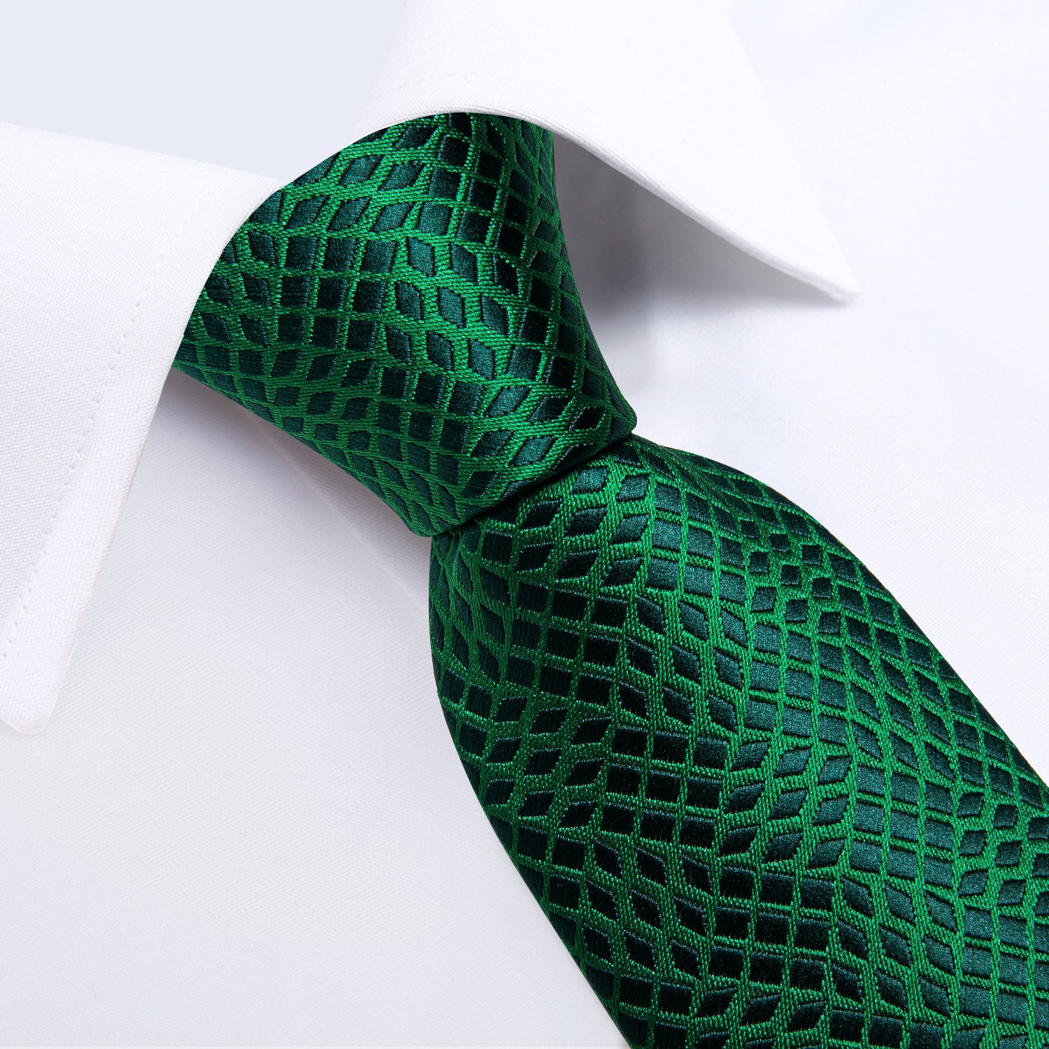 Green Black Plaid Men's Tie Handkerchief Cufflinks Clip Set