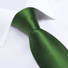 Green Solid Men's Tie Handkerchief Cufflinks Clip Set