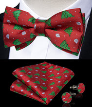 Christmas Red Pattern Bowtie Pocket Square Cufflinks Set