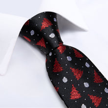 Christmas Black Christmas tree Men's Silk Tie Handkerchief Cufflinks Set