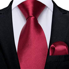 Red Solid Men's Tie Handkerchief Set